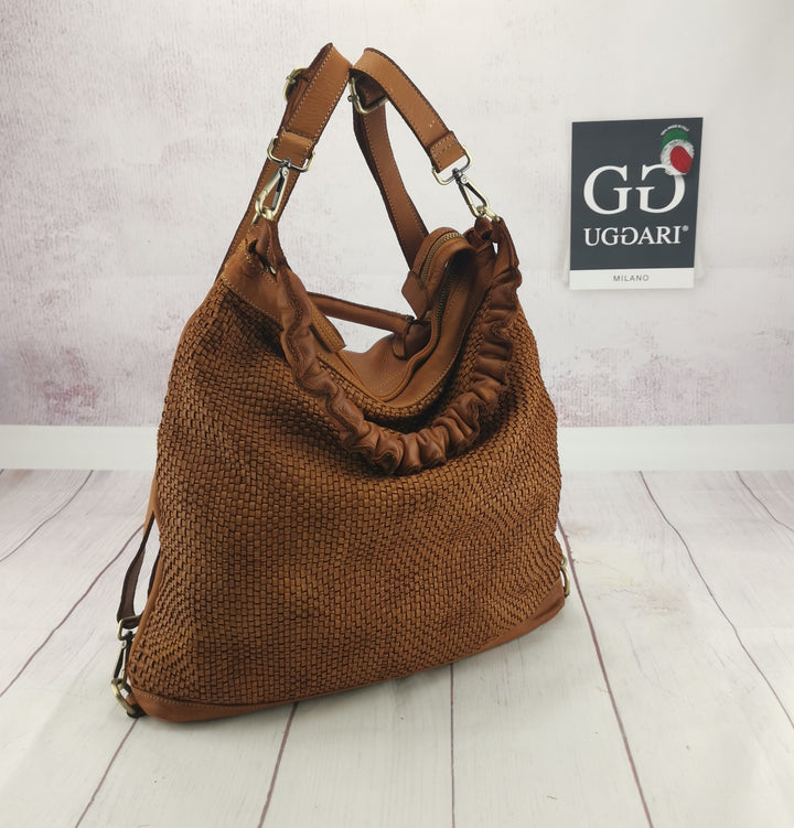 Khatrin bag and backpack in garment-dyed woven leather 