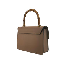 Load image into Gallery viewer, Borsa a Mano misura media pelle liscia manico in bambu
